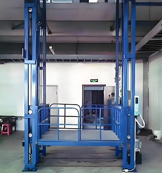 加格达奇导轨式升降货梯